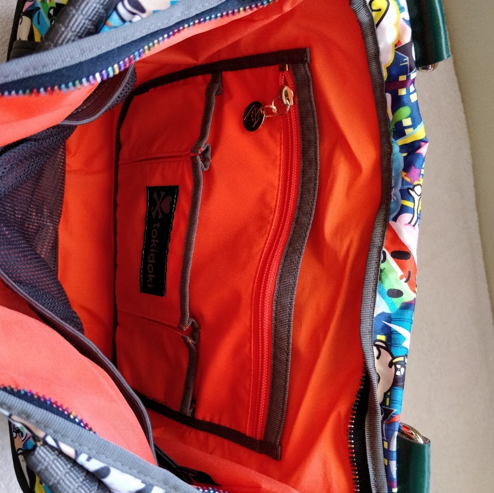2009 Celebrazione Carezza New Year Bag - Picture 12 of 14
